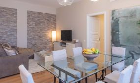 Il lusso di un hotel, la libertà di casa.